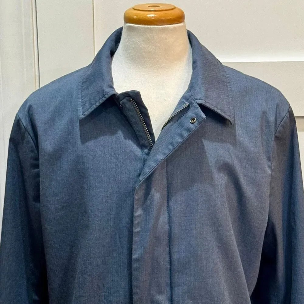 Banana Republic Mac Jacket in Blue Ash. Size XL.